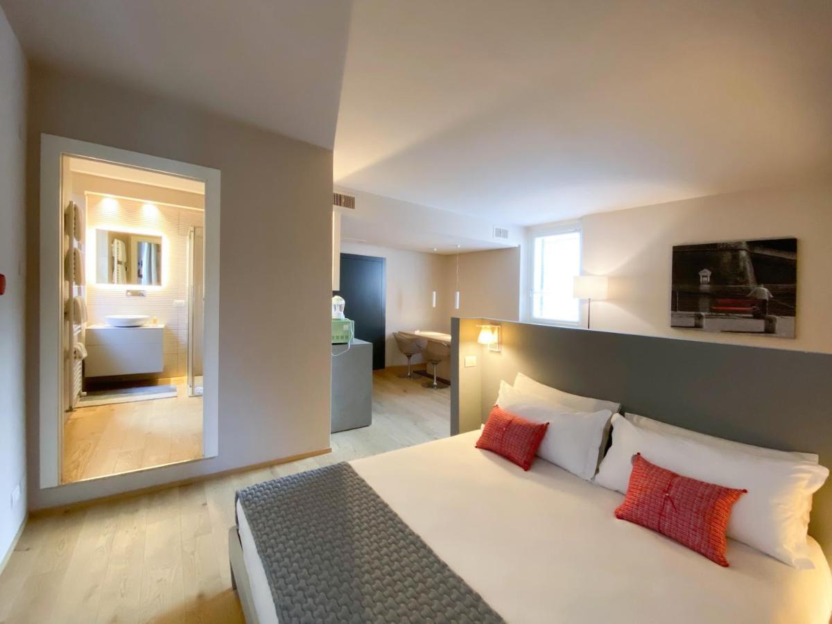 Time To Be - Luxury Apartments Centro Storico بسكييرا ديل غاردا المظهر الخارجي الصورة