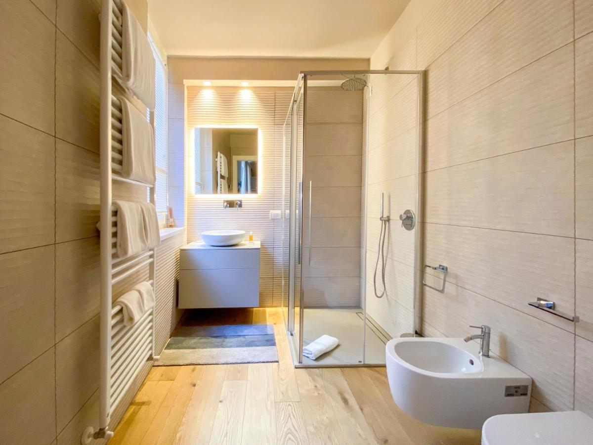 Time To Be - Luxury Apartments Centro Storico بسكييرا ديل غاردا المظهر الخارجي الصورة
