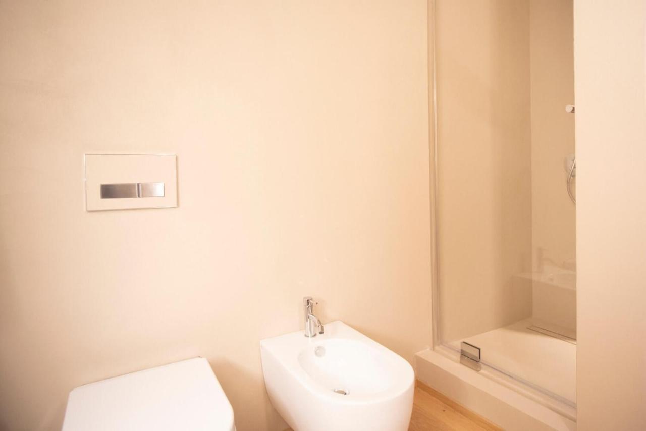 Time To Be - Luxury Apartments Centro Storico بسكييرا ديل غاردا المظهر الخارجي الصورة