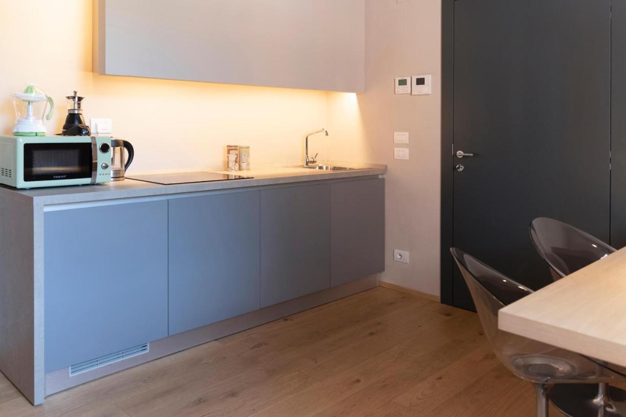 Time To Be - Luxury Apartments Centro Storico بسكييرا ديل غاردا المظهر الخارجي الصورة