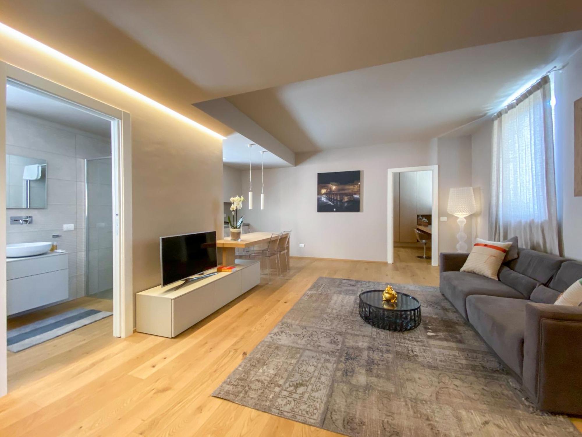 Time To Be - Luxury Apartments Centro Storico بسكييرا ديل غاردا المظهر الخارجي الصورة