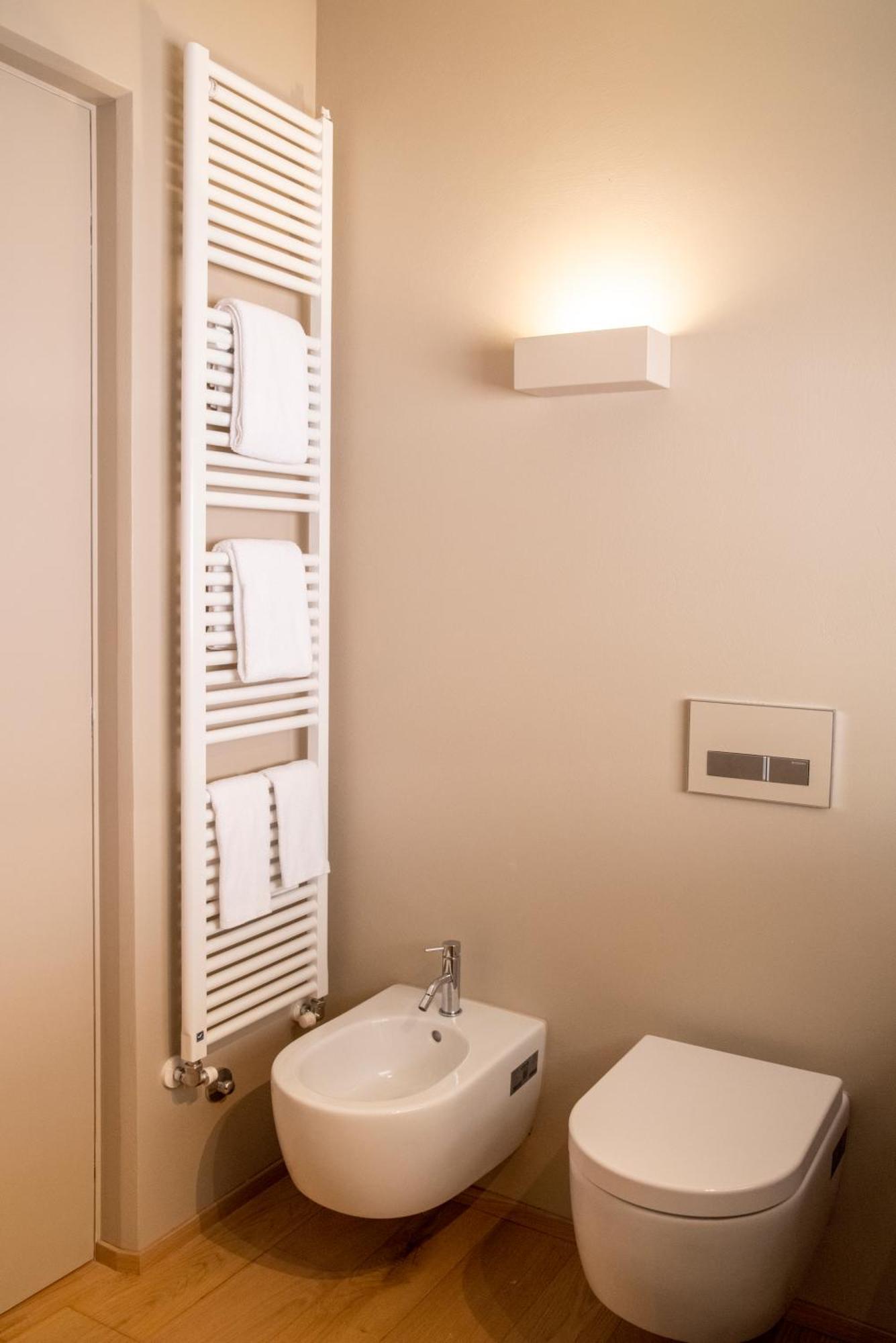 Time To Be - Luxury Apartments Centro Storico بسكييرا ديل غاردا المظهر الخارجي الصورة
